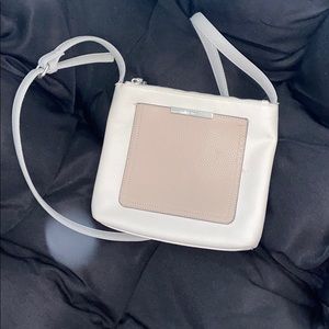 Super cute shoulder purse